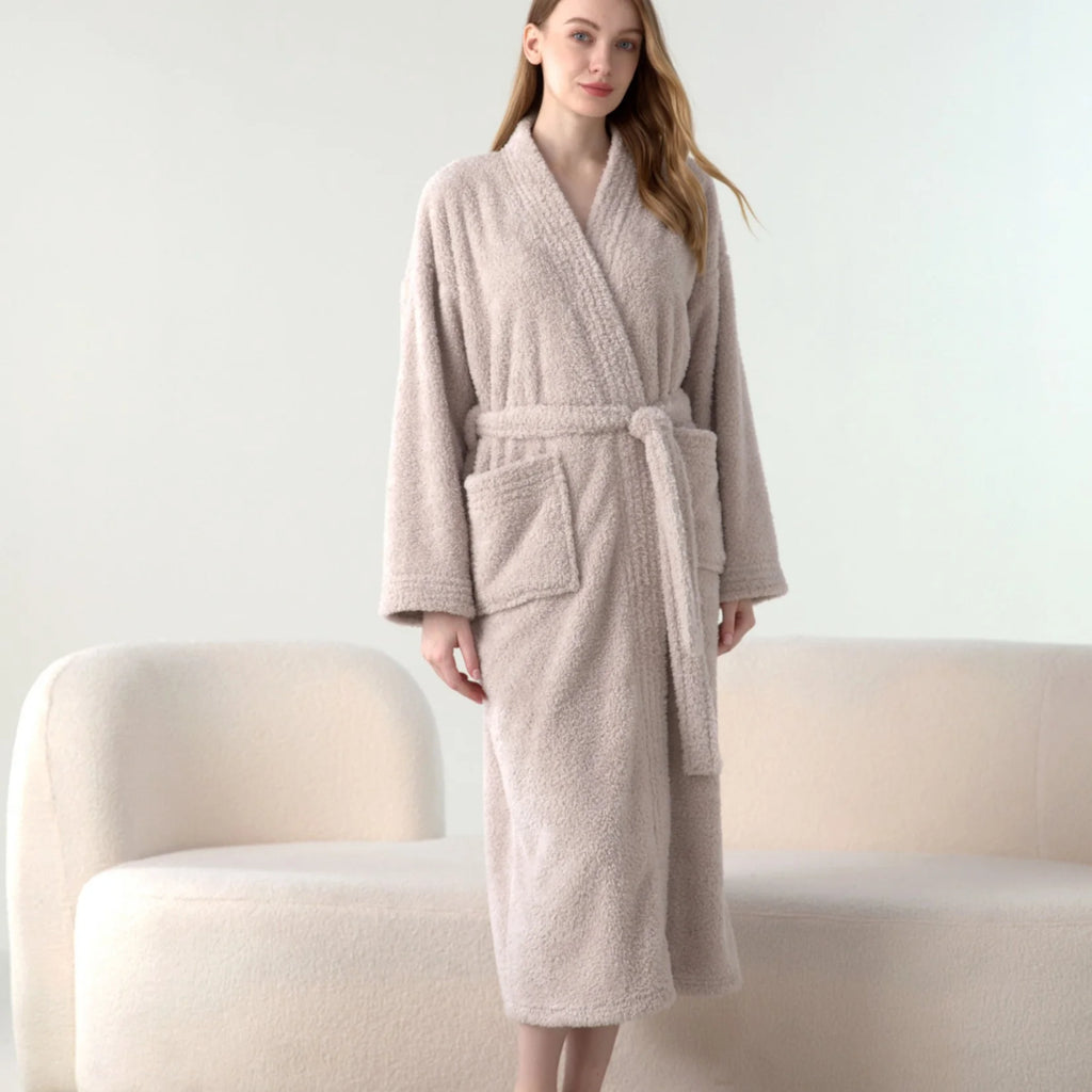 Chic Beige Women's Fleece Bathrobe - Cozy Long Sleeve Loungewear for Cold Weather in Medium-Large